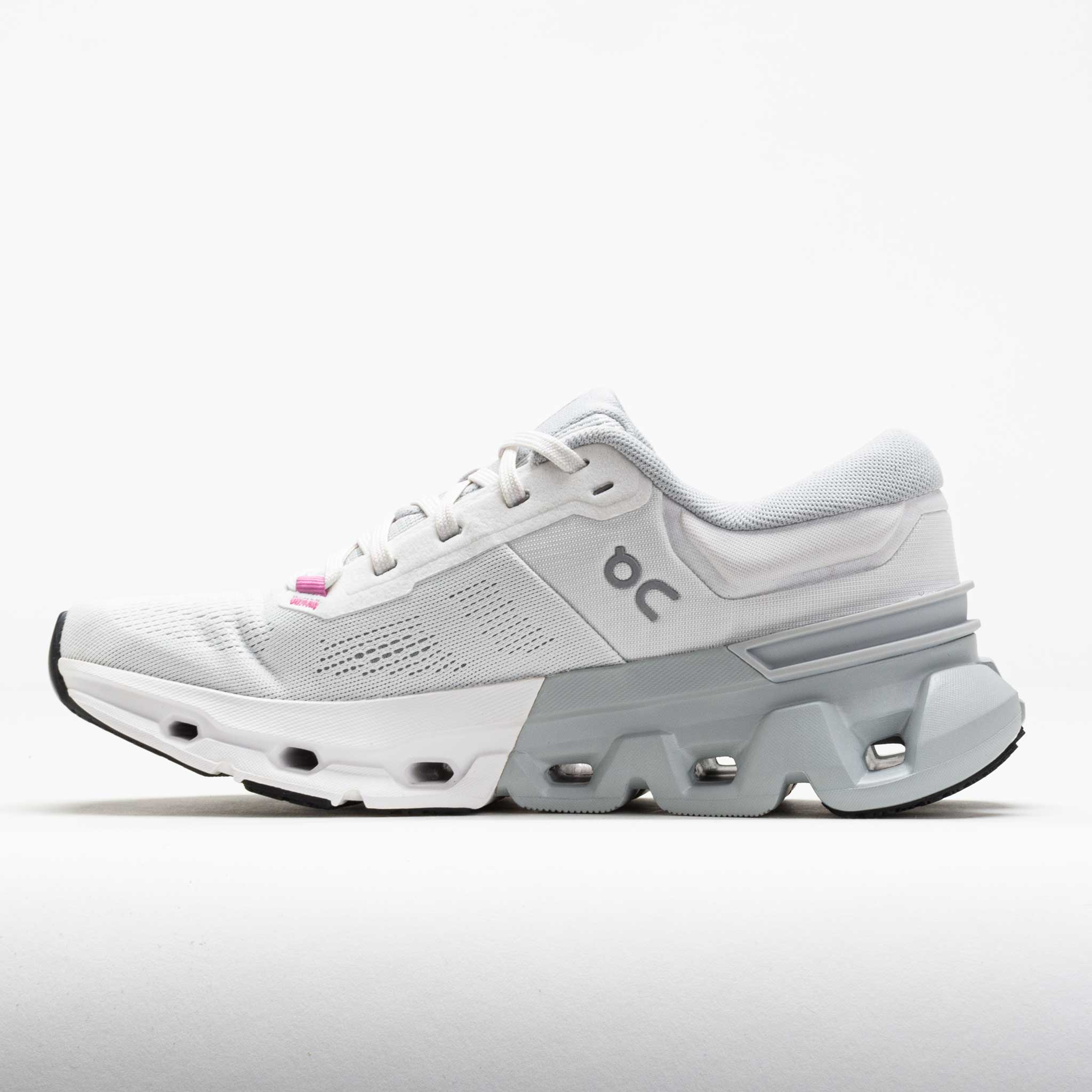 On Cloudflyer 5 Women's White/Glacier