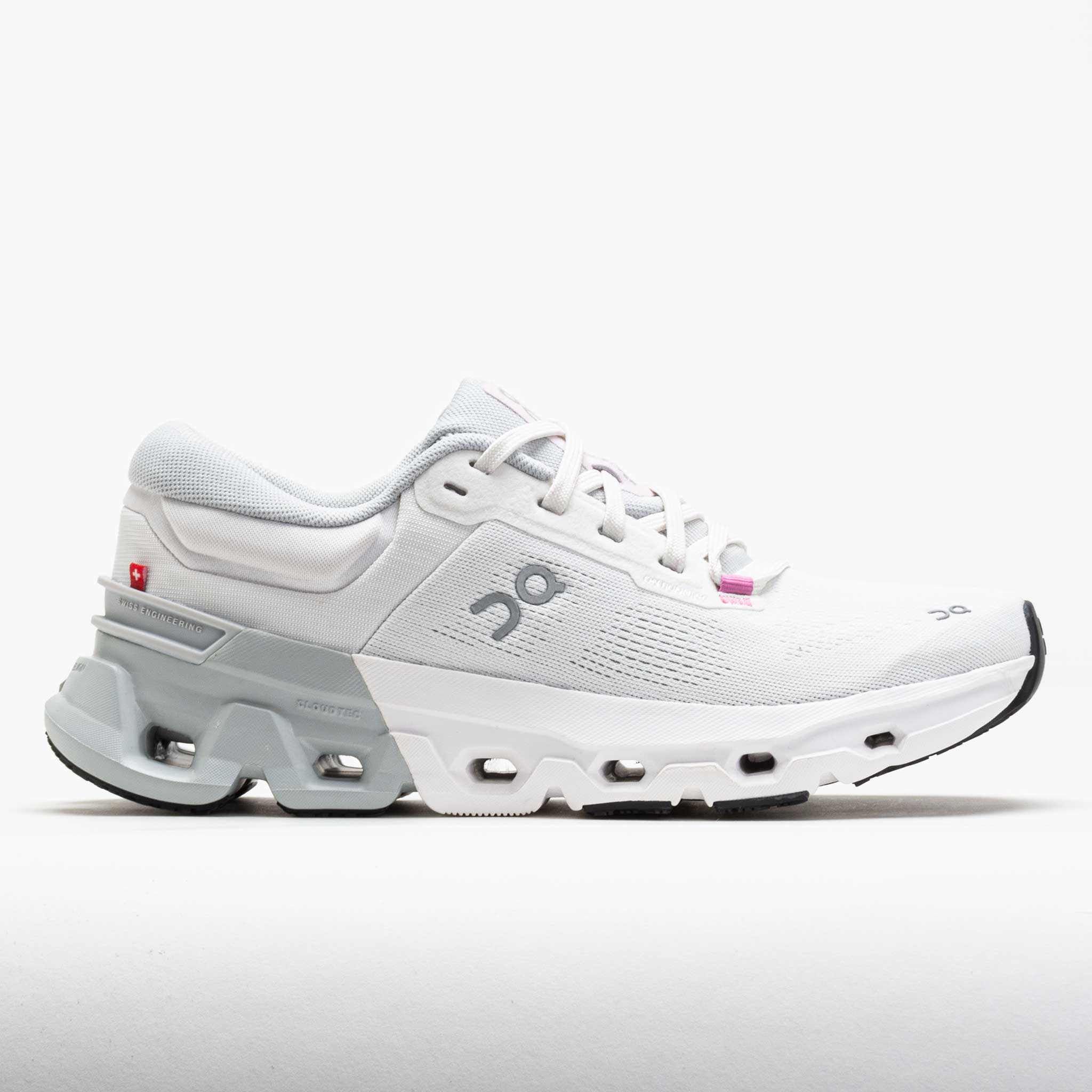 On Cloudflyer 5 Women's White/Glacier